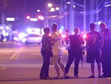 50 killed as gunman opens fire at Las Vegas concert