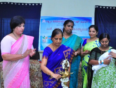Laxmi Memorial College of Nursing observes 'World Breast Feeding Week'