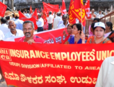 LIC agents want government to withdraw GST on policies