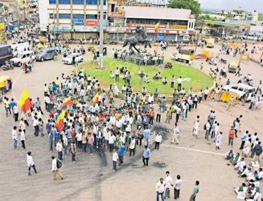 Lukewarm response to K'taka bandh call in most districts