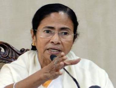 Mamata slams Centre for 'casual' response on Netaji's death
