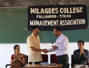 Day-long workshop on stock market, mutual funds held at Milagres College, Kallianpur