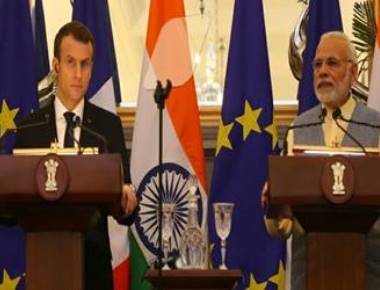   India, France to work together in India Ocean, combat terrorism