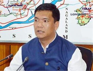  Cong loses govt in Arunachal to a BJP front