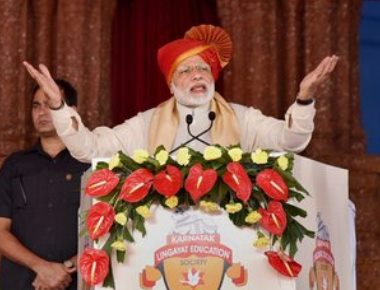 Demonetisation: PM takes on Opp, says the poor are with him