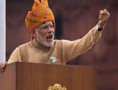 Modi promises record Uttarakhand development under Rawat