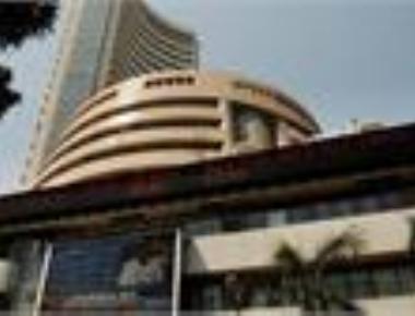 Nifty breaches 10,000 mark, Sensex at new high on fund inflows