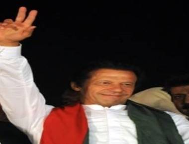 Imran Khan striving to garner numbers to form government