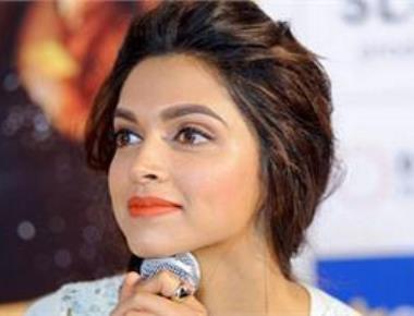 Deepika to present award at MTV Europe Music Awards