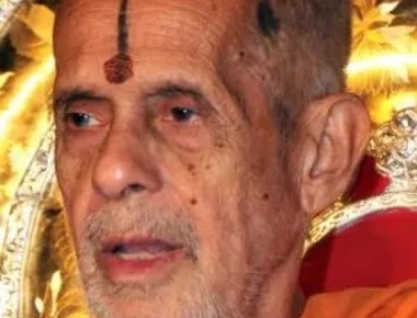 Extend faith-based quota to Hindus: Pejawar seer