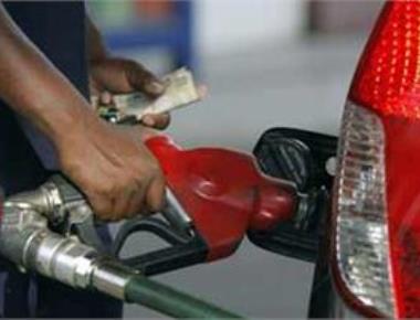Petrol, diesel at new high; govt hopes it is temporary
