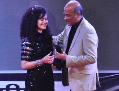 Ratan Tata, Shabana Azmi, Sooraj Barjatya and Athiya Shetty at Dadasaheb Phalke Excellence Awards 2016
