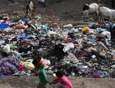 A day before plastic ban, Mumbaikars anxious