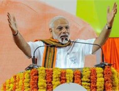 Cong celebrating jayantis of Sultans for vote bank politics: PM