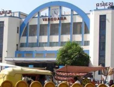 Prabhu orders probe into Vadodara station death