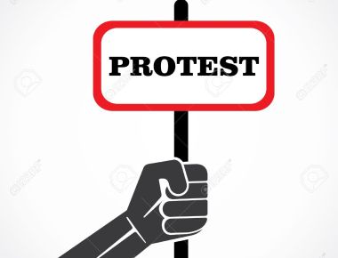 Dalit Samiti protests against president of taluk panchayat