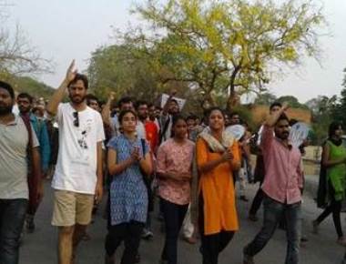 Protests in Tamil Nadu over suicide of student