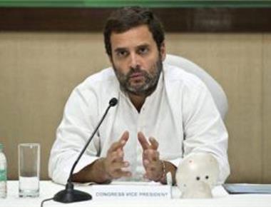 Doors of Gujarat govt open for a few industrialists: Rahul