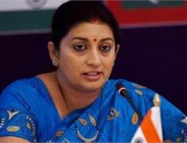 Irani asks Congress to come clean on Bofors