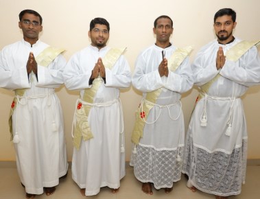 Udupi: Four Capuchin deacons ordained as priests by Bishop Gerald Isaac Lobo