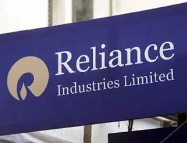 RIL raises $800 mn through 10-year bonds at lowest rate