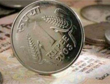 Rupee zooms 55 paise to 73.57; marks biggest jump in over 3 weeks