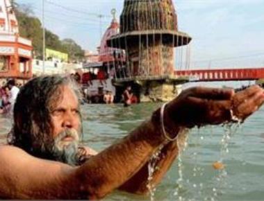 Sadhus refuse to take holy dip in Ganga due to pollution