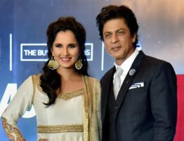 Sania Mirza is 'rani of racket', says Shah Rukh Khan