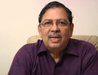Santosh Hegde defends demonetization move of Union Government