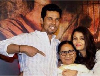Aishwarya Rai Bachchan to skip amfAR Gala for 'Sarbjit'