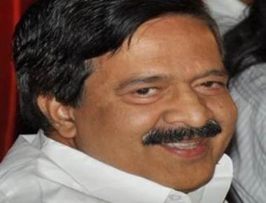 Scribe forced to change statement on 'sleaze talk': Congress