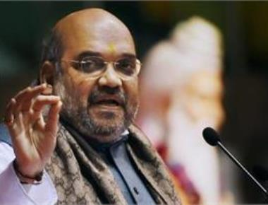 Amit Shah slams Rahul for defending dynastic politics