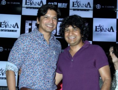 Shaan,K K,Deepali Sathe,Tulna Butalia,Sunjoy Bose at Music Success Party of Hindi Film Fredrick at Hard Rock Cafe, Andheri 