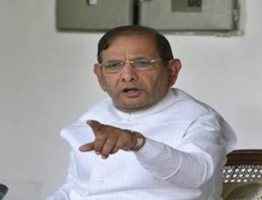 EC delaying Gujarat poll dates not a good thing: Sharad Yadav