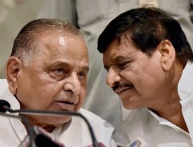Will propose Akhilesh's name for CM if SP voted to power: Shivpal