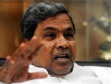 Siddaramaiah hits back at Shah, Yeddyurappa