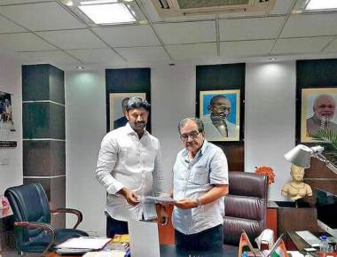 Work hard, Union Minister tells BJP workers