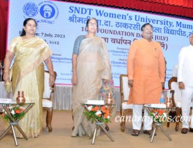 Governor presides over 108th Foundation Day of SNDT Women's University