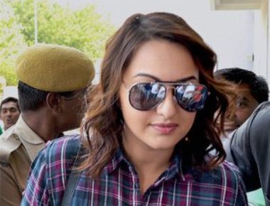 Sonakshi will surprise with action in 'Force 2': Abhinay Deo