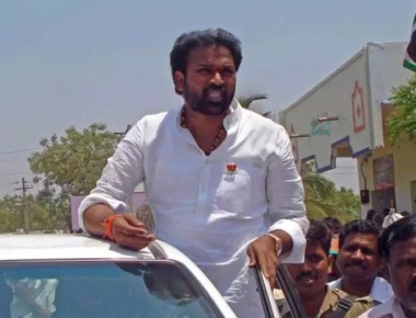 Give Reddy a chance to lead party in Ballari: Sriramulu to BJP