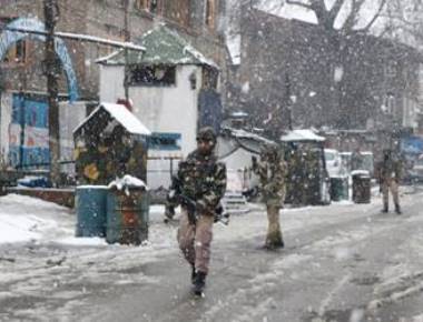 2 LeT militants killed, Srinagar gunfight over
