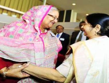   Sushma meets PM of Bhutan, Bangladesh