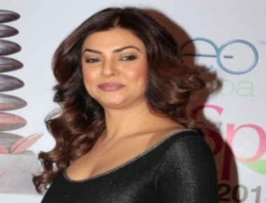 Sushmita Sen thanks Farah for 'Main Hoon Na'