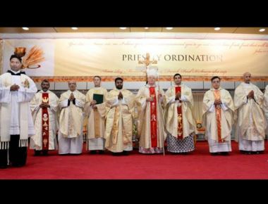 Vocations bloom in the desert: two priests are ordained in United Arab Emirates