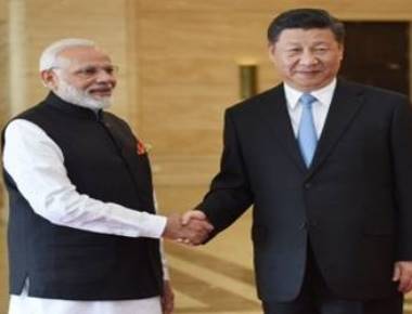 Modi invites Xi to India in 2019