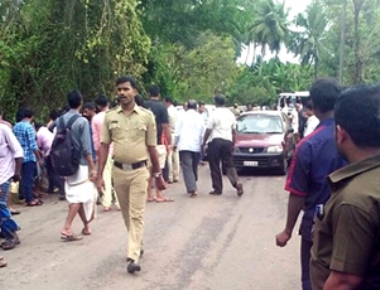 Two die in bike-lorry mishap at Puttige
